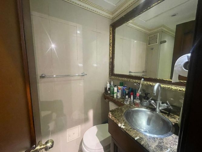 Apartamento de 5 alcobas en venta en Los Rosales, Bogotá, 279 m² · foto 18 de 24