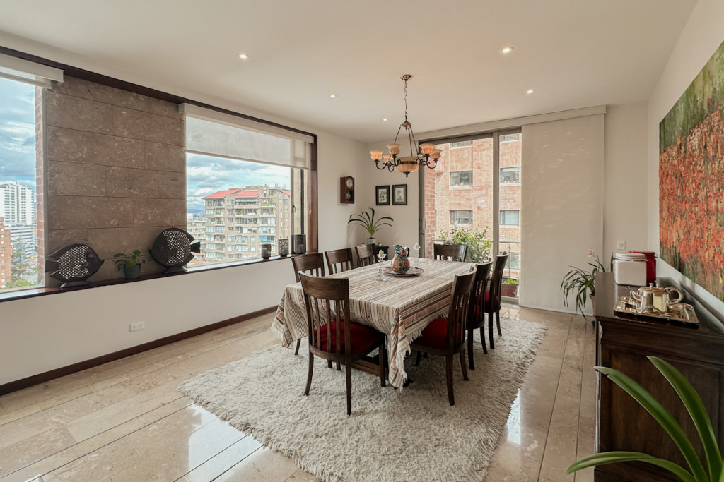 Apartamento en venta en El Refugio, Bogotá · foto 7 de 24