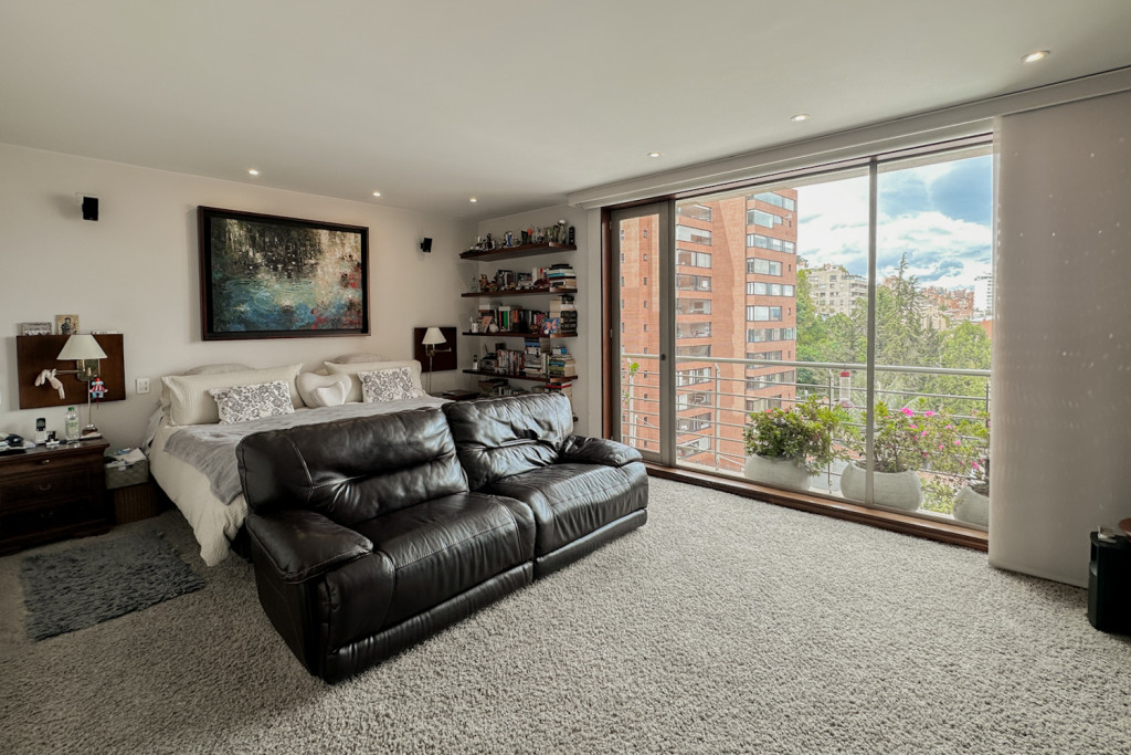 Apartamento en venta en El Refugio, Bogotá · foto 14 de 24