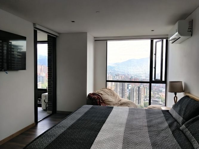 Apartamento de 2 alcobas en arriendo en El Poblado, Medellín, 120 m² · foto 14 de 20