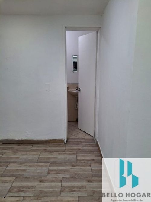 Local en arriendo en Laureles, Medellín, 17 m² · foto 3 de 9