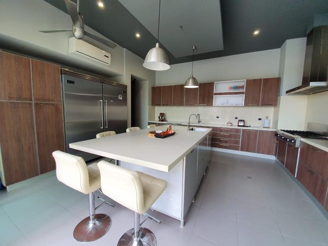 Casa de 6 alcobas en venta en Altos Del Prado, Barranquilla, 1100 m² · foto 8 de 24