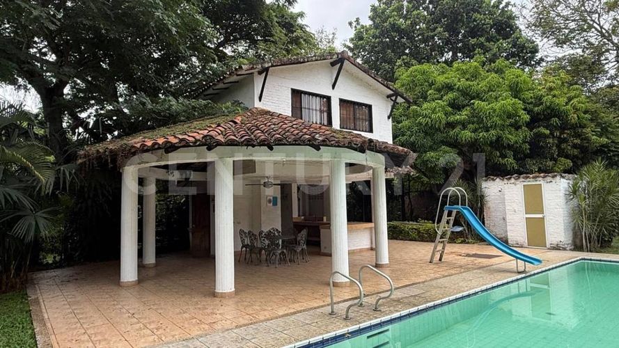 Casa de 3 alcobas en venta en Villa Fatima, Cali, 846 m² · foto 3 de 18