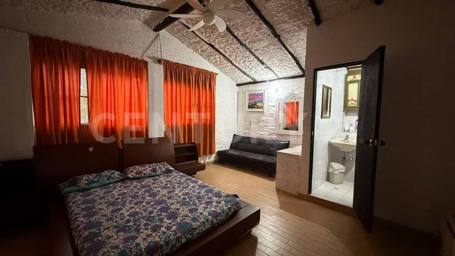 Casa de 3 alcobas en venta en Villa Fatima, Cali, 846 m² · foto 4 de 18