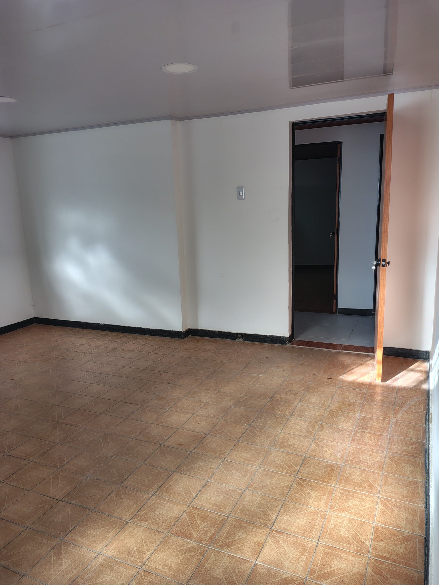 Casa en venta en Fontibon, Bogotá · foto 9 de 24