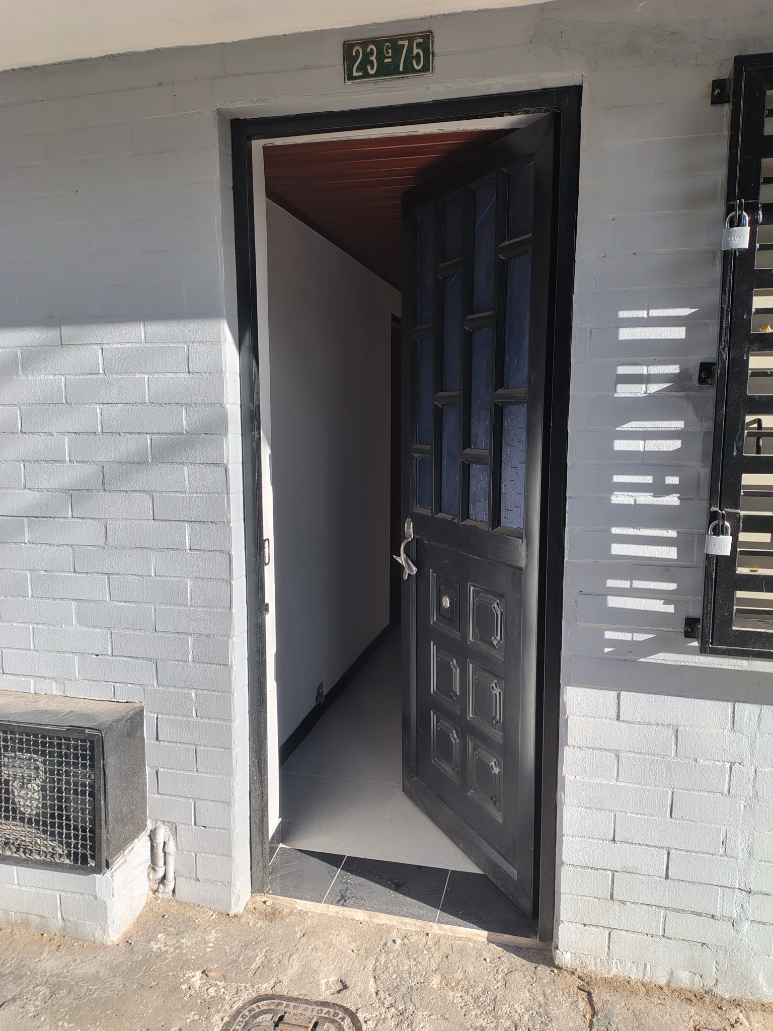 Casa en venta en Fontibon, Bogotá · foto 3 de 24