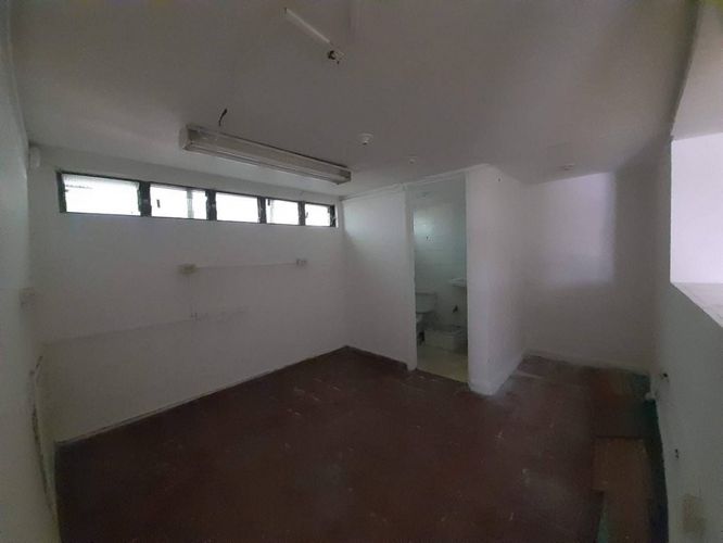Local en arriendo en El Poblado, Medellín, 40 m² · foto 10 de 23