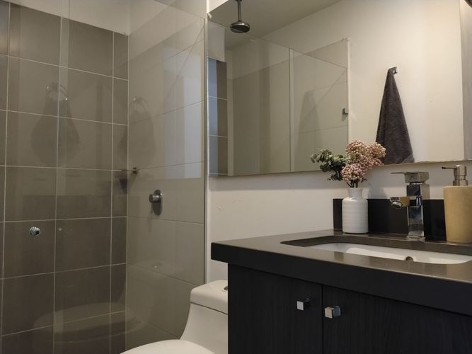 Apartamento de 3 alcobas en arriendo en El Poblado, Medellín, 135 m² · foto 19 de 20