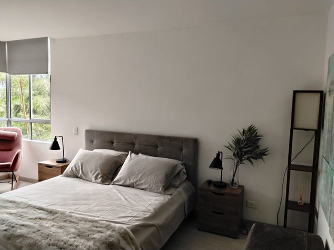 Apartamento de 3 alcobas en arriendo en El Poblado, Medellín, 135 m² · foto 9 de 20