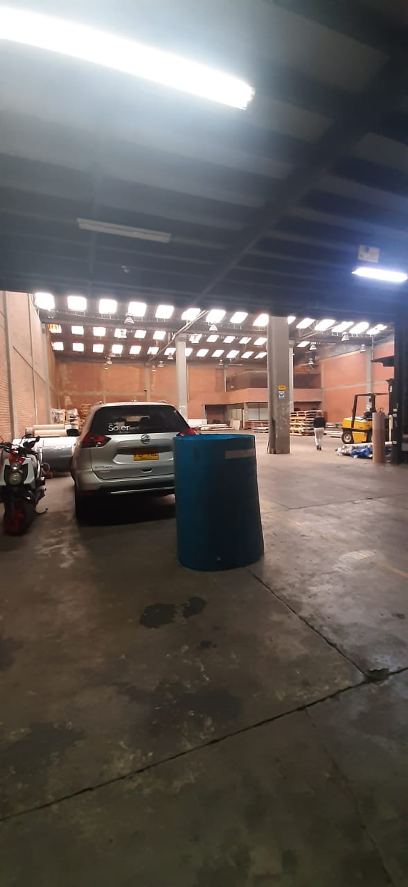 Bodega en Arriendo en Montevideo, Bogotá