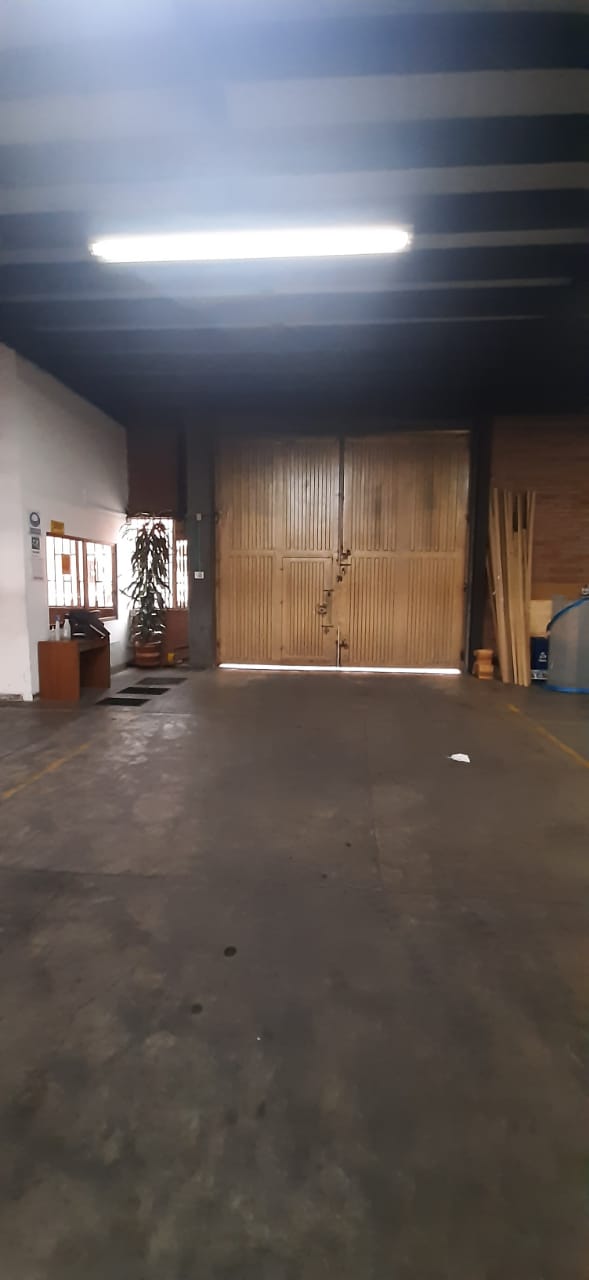 Bodega en Arriendo en Montevideo, Bogotá