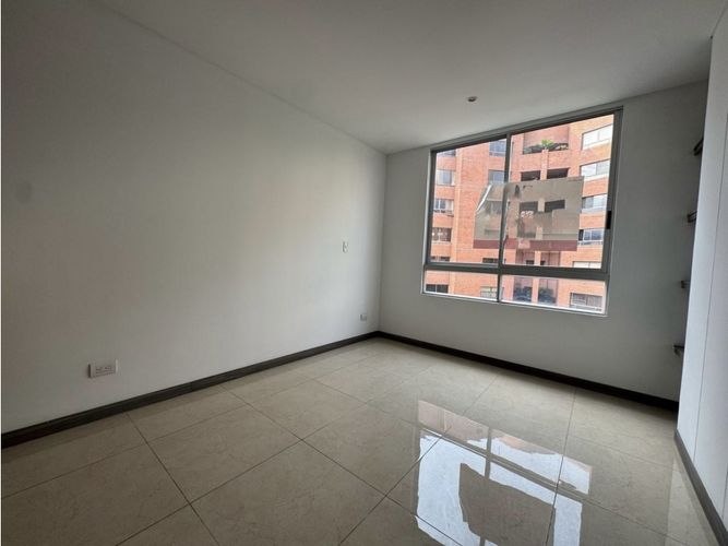 Apartamento de 2 alcobas en venta en Normandia, Cali, 126 m² · foto 4 de 14