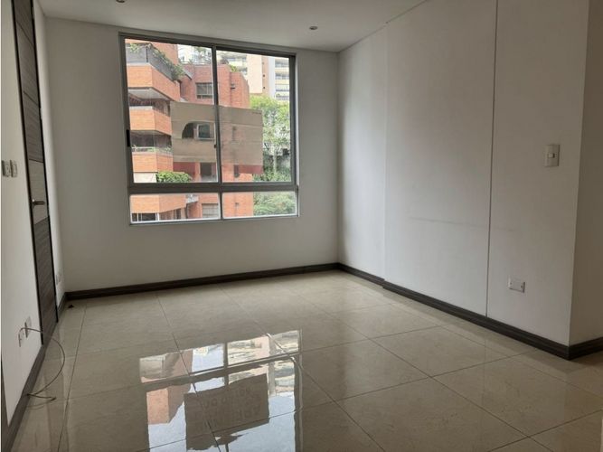 Apartamento de 2 alcobas en venta en Normandia, Cali, 126 m² · foto 9 de 14