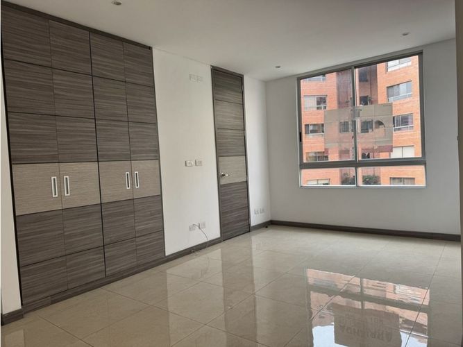 Apartamento de 2 alcobas en venta en Normandia, Cali, 126 m² · foto 10 de 14