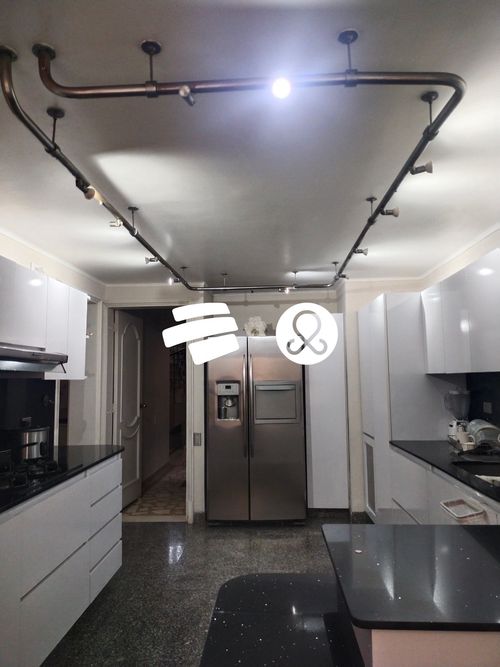 Casa de 5 alcobas en venta en Laureles, Medellín, 252 m² · foto 9 de 17