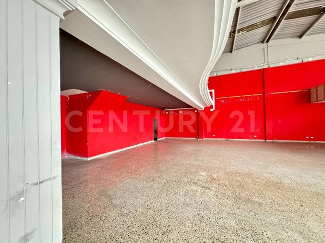 Local en arriendo en Prados Del Norte, Cali, 1023 m² · foto 7 de 24