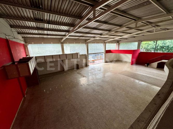 Local en arriendo en Prados Del Norte, Cali, 1023 m² · foto 16 de 24
