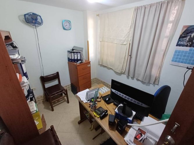 Casa de 7 alcobas en venta en San Alonso, Bucaramanga, 296 m² · foto 6 de 19