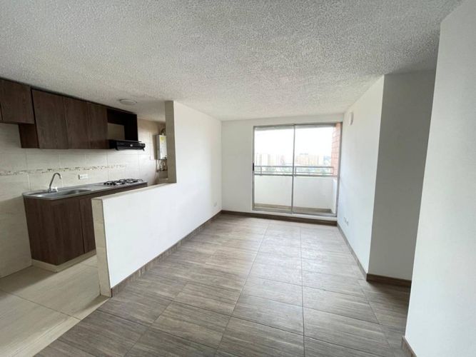 Apartamento de 3 alcobas en venta en La Prosperidad, Madrid, 52 m² · foto 2 de 24