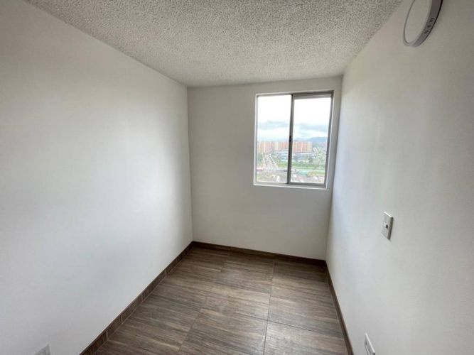 Apartamento de 3 alcobas en venta en La Prosperidad, Madrid, 52 m² · foto 16 de 24