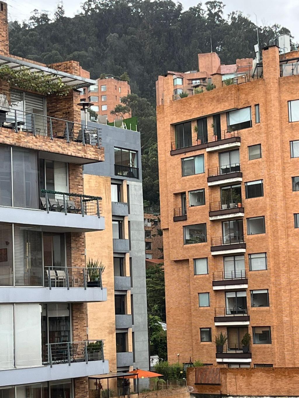 Apartamento en venta en El Refugio, Bogotá · foto 9 de 20