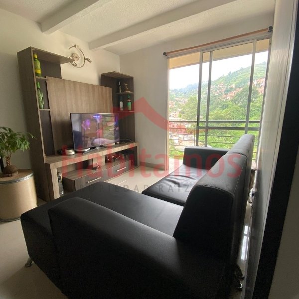 Apartamento en venta en Rodeo Alto, Medellín 2