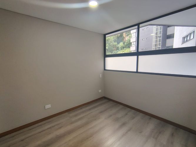 Apartamento de 3 alcobas en arriendo en El Poblado, Medellín, 102 m² · foto 9 de 18