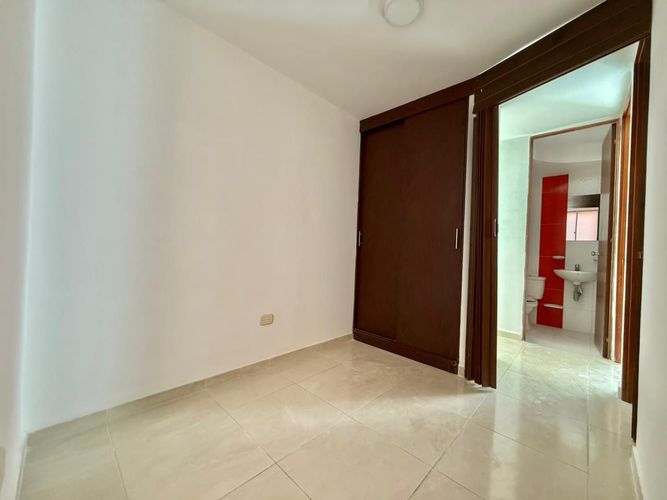 Apartamento de 3 alcobas en venta en Miraflores, Piedecuesta, 52 m² · foto 2 de 12