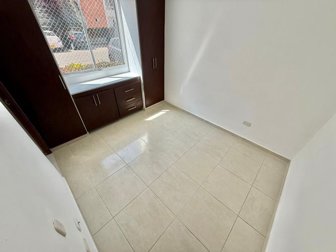 Apartamento de 3 alcobas en venta en Miraflores, Piedecuesta, 52 m² · foto 4 de 12