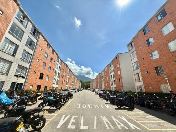 Apartamento de 3 alcobas en venta en Miraflores, Piedecuesta, 52 m² · foto 9 de 12