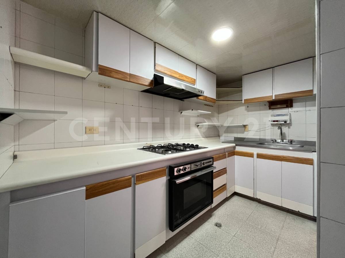 Apartamento en venta en El Batán, Bogotá · foto 7 de 24