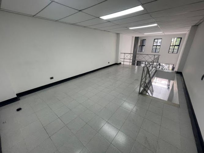 Local en arriendo en Lorena, Medellín, 90 m² · foto 13 de 17