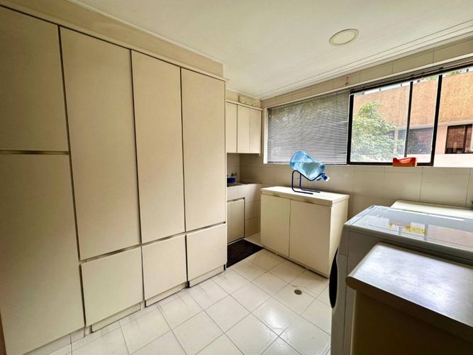 Apartamento de 3 alcobas en venta en La Cabrera, Bogotá, 396 m² · foto 11 de 24