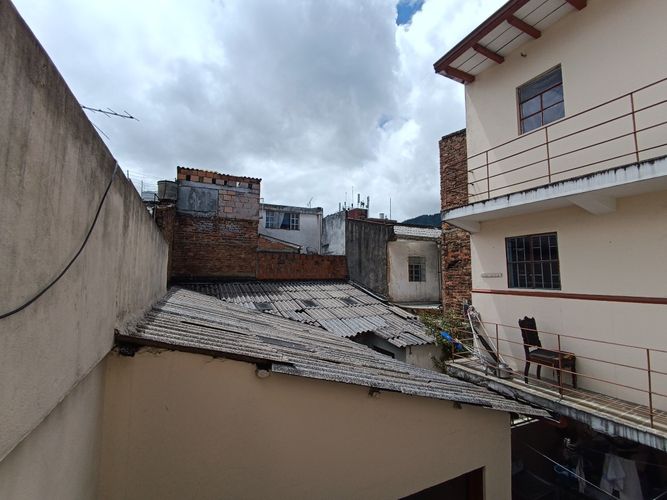 Casa de 7 alcobas en venta en Panamericano, Bogotá, 350 m² · foto 2 de 24