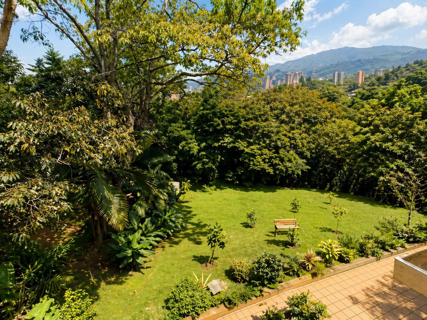 Casa en venta en El Poblado, Medellín 5
