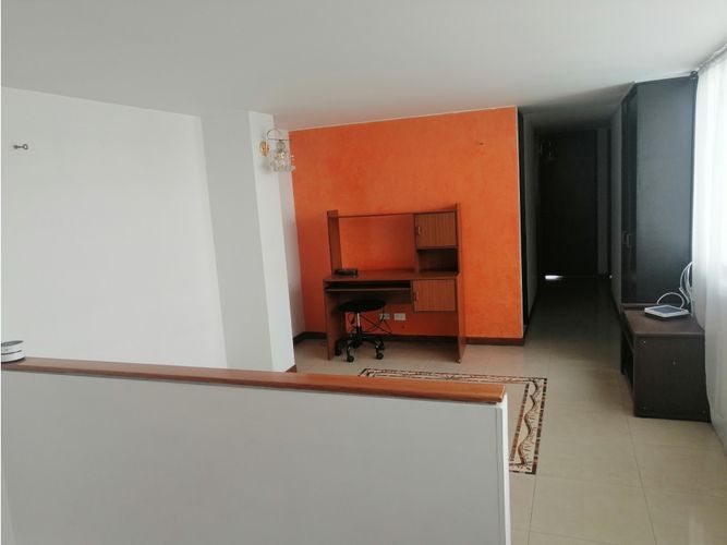 Apartamento de 5 alcobas en venta en Escuela De Infanteria, Bogotá, 196 m² · foto 3 de 23