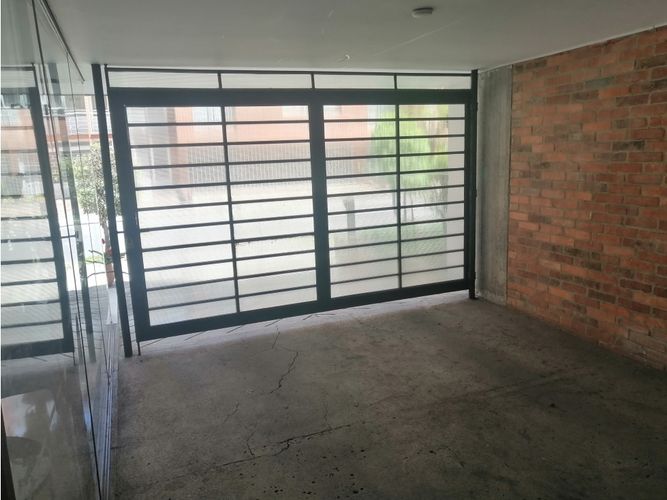 Apartamento de 5 alcobas en venta en Escuela De Infanteria, Bogotá, 196 m² · foto 14 de 23