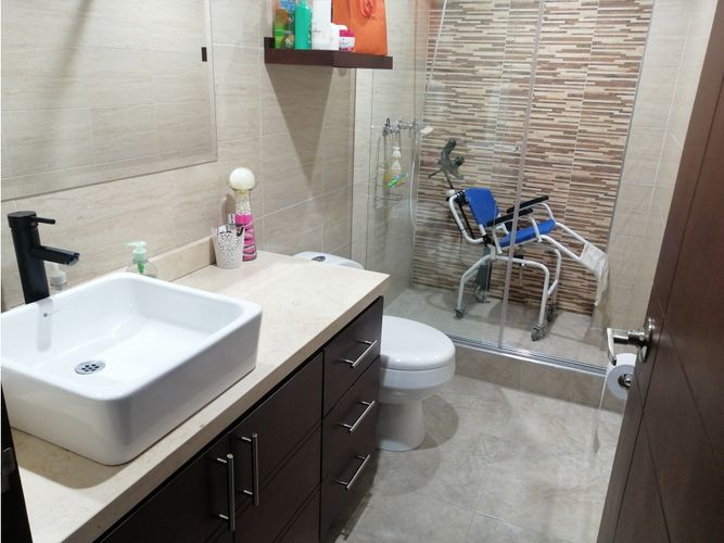 Edificio en venta en San Isidro, Zipaquirá, 750 m² · foto 10 de 11