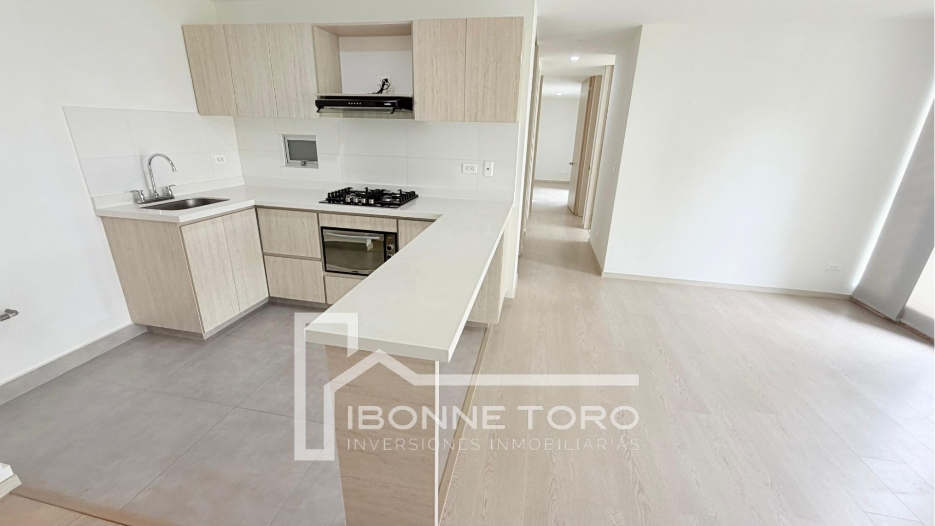 Apartamento en venta en Expoferias, Manizales · foto 6 de 8