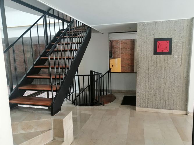 Apartamento de 5 alcobas en venta en Escuela De Infanteria, Bogotá, 196 m² · foto 23 de 23