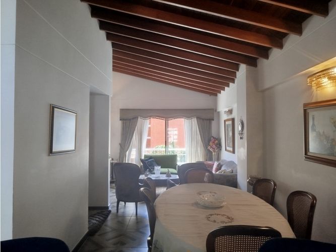 Apartamento de 3 alcobas en venta en El Nogal- Los Almendros, Medellín, 116 m² · foto 5 de 24