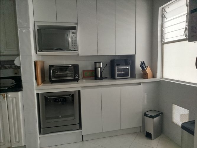 Apartamento de 3 alcobas en venta en El Nogal- Los Almendros, Medellín, 116 m² · foto 11 de 24