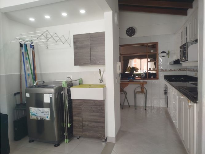 Apartamento de 3 alcobas en venta en El Nogal- Los Almendros, Medellín, 116 m² · foto 14 de 24
