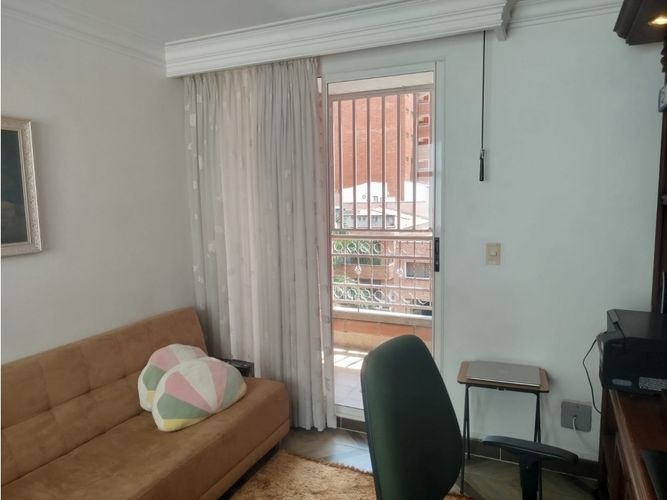 Apartamento de 3 alcobas en venta en El Nogal- Los Almendros, Medellín, 116 m² · foto 18 de 24