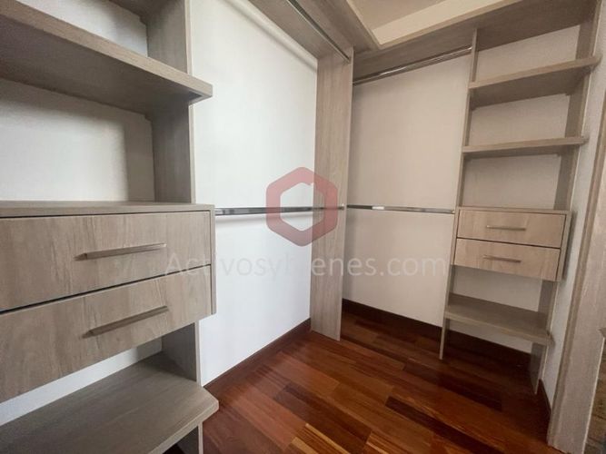 Apartamento de 2 alcobas en venta en Los Colegios, Rionegro, 80 m² · foto 4 de 20