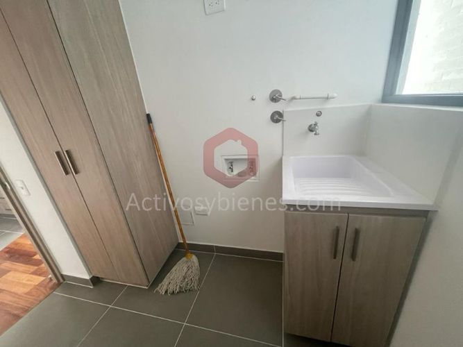 Apartamento de 2 alcobas en venta en Los Colegios, Rionegro, 80 m² · foto 10 de 20