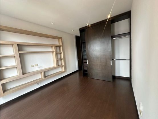 Apartamento en venta en El Virrey, Bogotá · foto 12 de 19