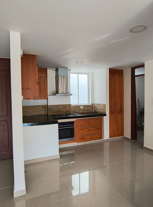 Apartamento de 3 alcobas en venta en Juanambu, Cali, 170 m² · foto 2 de 3