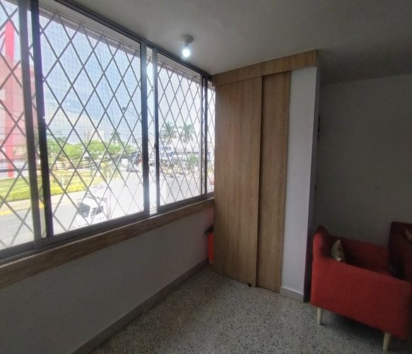 Apartamento de 3 alcobas en venta en Eucaristico, Cali, 118 m² · foto 10 de 24
