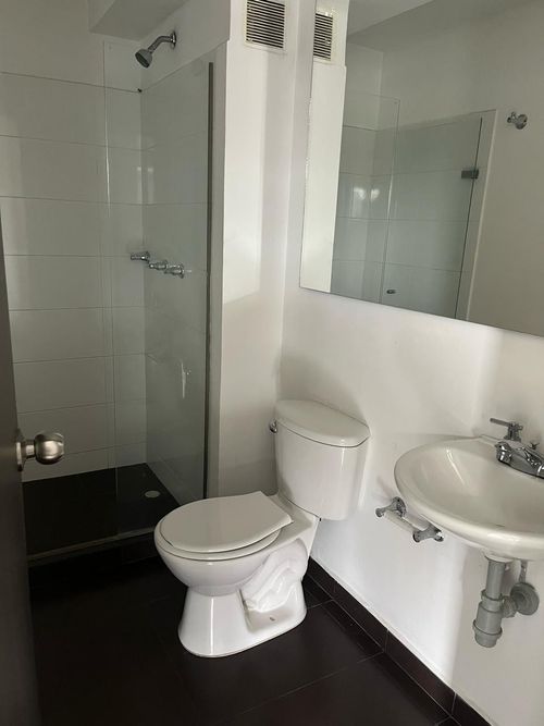 Apartamento de 3 alcobas en venta en Niquia, Bello, 62 m² · foto 12 de 15